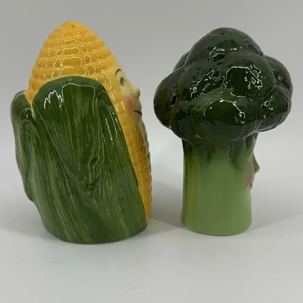 Clay Art Anthropomorphic Corn & Broccoli Salt & Pepper Shakers Ceramic 1992